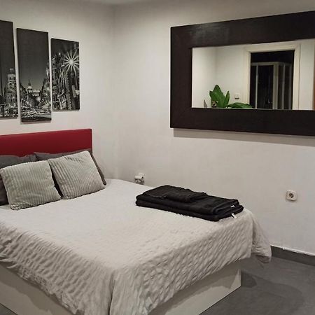 Apartmento En El Corazon De Malasana Мадрид Екстер'єр фото